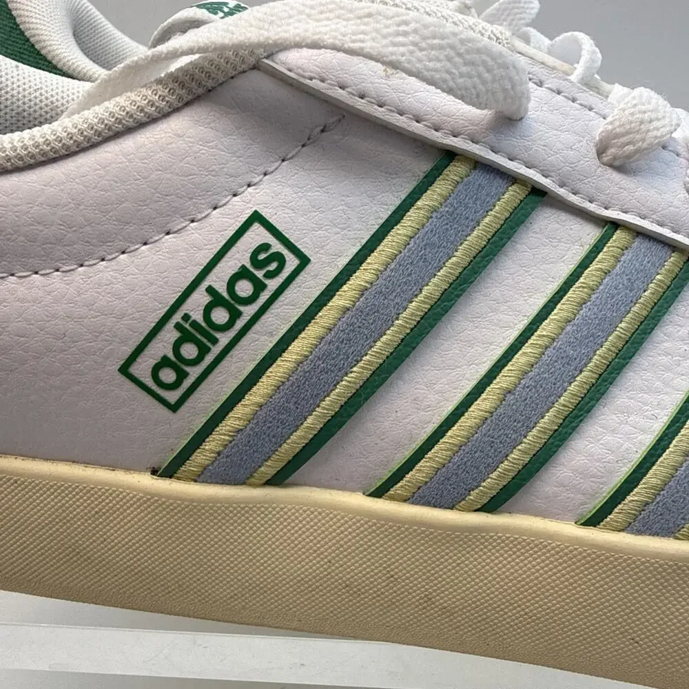 Women’s Size 10 Adidas VL Court 3.0 White Semi Court Green Excellent Condition